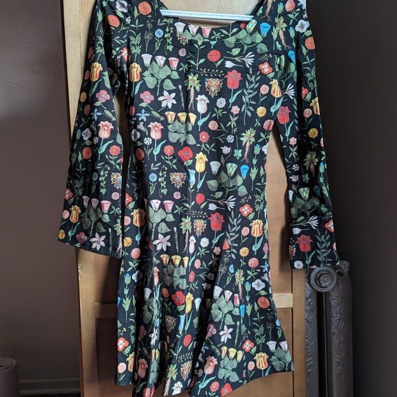 NWOT Samantha Pleet Flower Print Dress Size XS - Picture 2 of 3